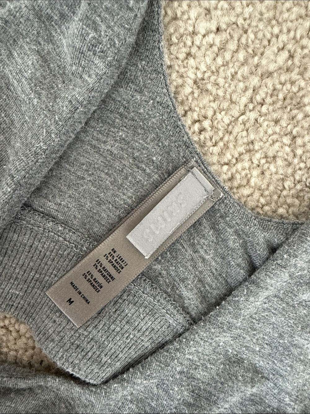 SKIMS Gray Seamless Scoop Neck Bralette - Picture 3 of 6